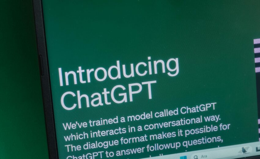 Voice Search & Conversational Marketing: The Next Big Shift in Digital Marketing