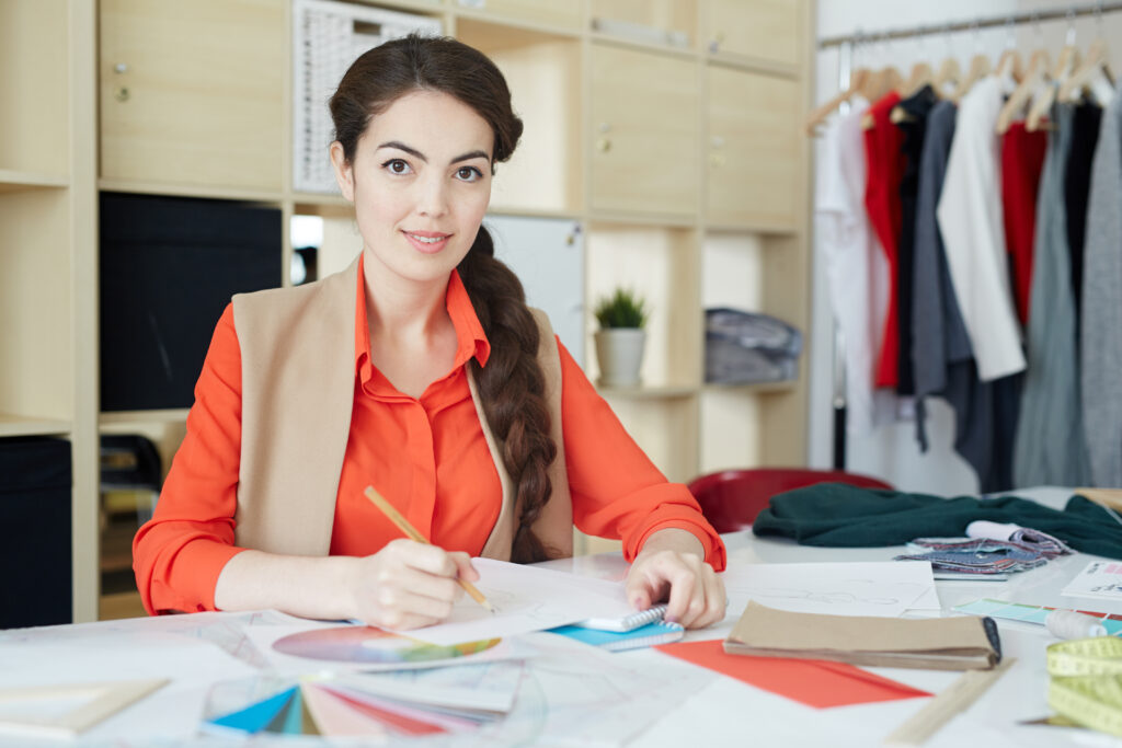 Your Cloth Store Can grow their social media page and increase sales